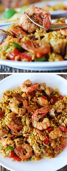 Easy paella with chicken, shrimp, and sausage