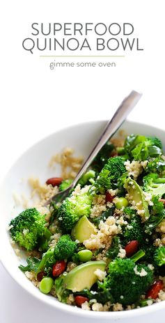 Easy Superfood Quinoa Bowl