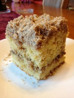 Extra Crumb Cinnamon Struesel Sour Cream Coffee Cake