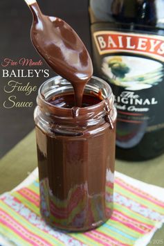 Five Minute Bailey's Fudge Sauce