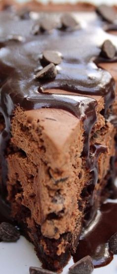 Fudge Brownie No-Bake Cheesecake