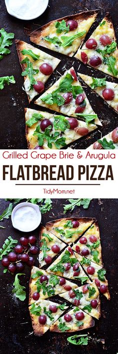 Grilled Grape Brie and Arugula Flatbread Pizza