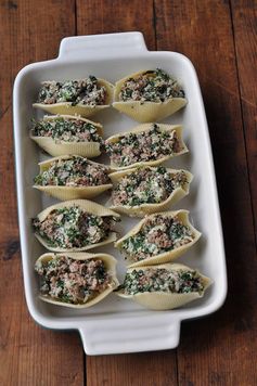 Healthy Stuffed Shells with Ground Turkey and Spinach