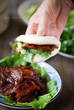 Hoisin Pork with Steamed Buns