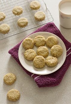 Keto Gingersnap Cookies