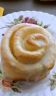 Lemon Curd Sweet Rolls