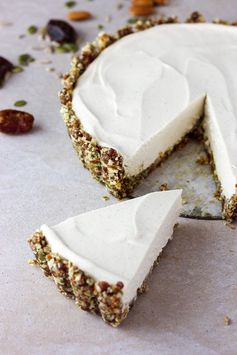 Lime and vanilla vegan cheesecake