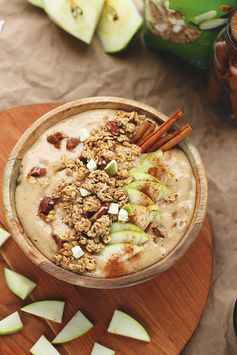 Love Crunch Caramel Apple Smoothie Bowl