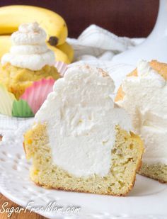 Low Carb Banana Cream Pie Cupcakes