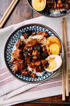 Lu Rou Fan (Taiwanese Braised Pork Rice Bowl