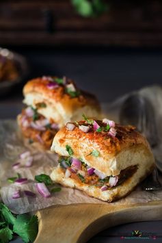 Masala Pav (Spicy Bread