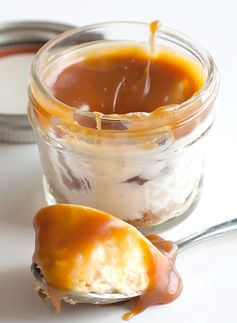 Mason Jar Salted Caramel Cheesecake