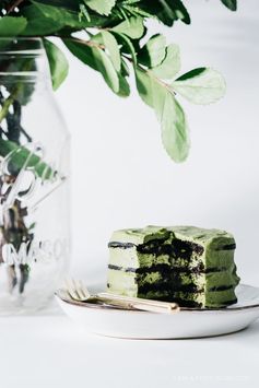 Mini Matcha Chocolate No-Bake Ice Box Cake