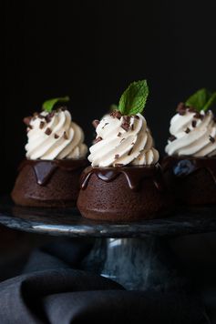 Mint Chocolate Mini Cakes