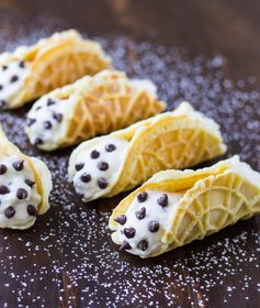 Mock Italian Cannoli with Pizzelle