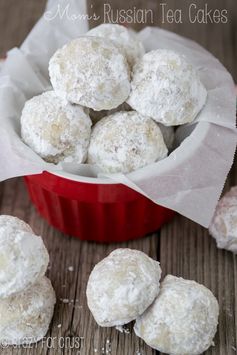 Mom’s Russian Teacakes