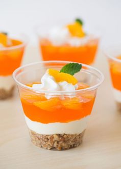 No-Bake Mandarin Orange Pretzel Parfait