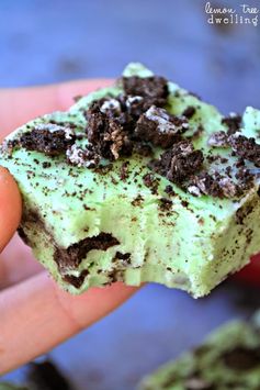 No-Bake Mint Oreo Fudge