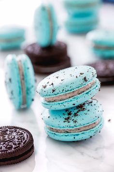 Oreo Cheesecake Macarons