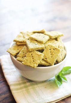 Pesto Keto Crackers