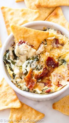 Roasted Garlic and Bacon Spinach Dip