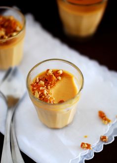 Salted Caramel Pannacotta With Praline