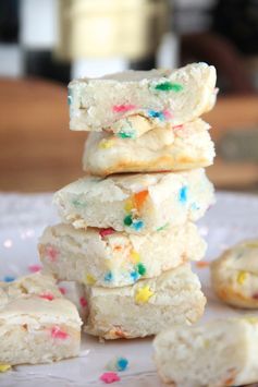 Sinfully Skinny Funfetti Sugar Cookie Bites