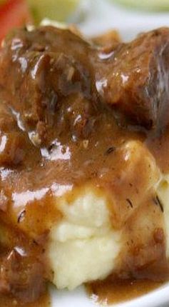 Slow Cooked Tri Tips & Gravy with Mashed Potatoes