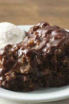 Slow-Cooker Hot Fudge Sundae Cake