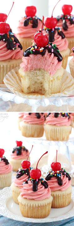 Strawberry Sundae Cupcakes