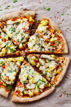 Sweet Chili Garlic Chicken Pizza