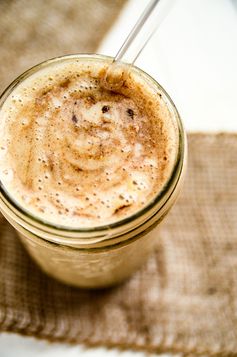 Sweet + Spiced Vegan Vanilla Chai Smoothie