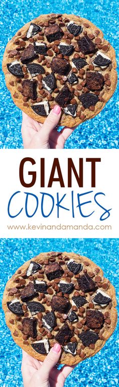 The ULTIMATE Giant Cookie