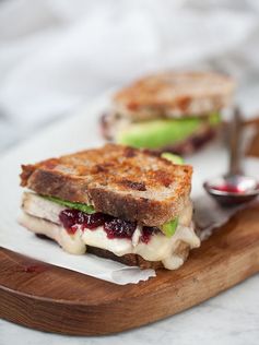 Turkey Cranberry and Grilled Brie Cheese Sandwich