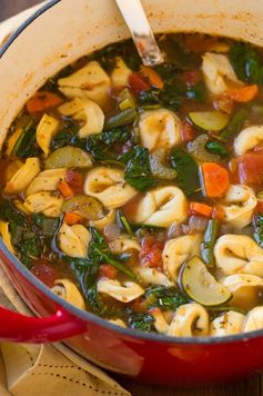 Tuscan Tortellini Vegetable Soup