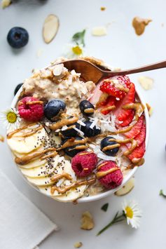 Vanilla Maple Almond Butter Overnight Oats