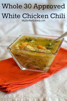 Whole 30 White Chicken Chili (Paleo