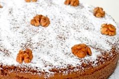 3-Ingredient Walnut Flourless Cake