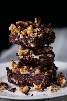 5 Minute Espresso Walnut Brownies (No Bake