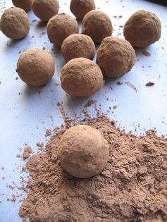 AIP / Paleo Coconut and Carob Truffles (dairy-free & nut-free