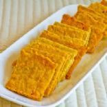 Almond Flour Cheese Crackers