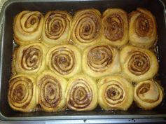 Amish Friendship Bread Cinnamon Rolls