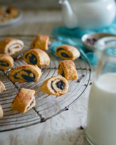 Apple Butter Cacao Nib Rugelach