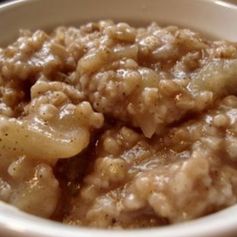 Apple Cinnamon Crockpot Oatmeal