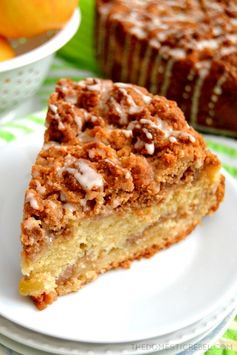 Apple Cinnamon Crumb Cake