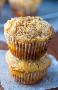 Apple Coffee Cake Muffins