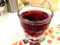 Aromatic Greek-style Mulled Wine Recipe (Krasomelo/ Oinomelo