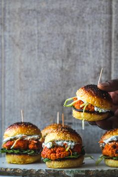 Baked Cauliflower Buffalo Sliders