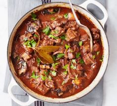 Beef in red wine with melting onions