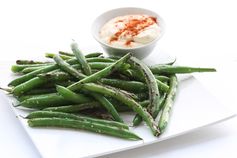 Blistered Green Beans with Spicy Aioli